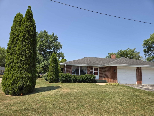 592 Donna, ROCKFORD, Illinois 61107, ,2 Units,For Sale,Donna,202604911
