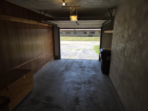 592 Donna, ROCKFORD, Illinois 61107, ,2 Units,For Sale,Donna,202604911