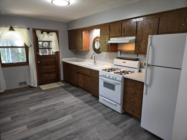 592 Donna, ROCKFORD, Illinois 61107, ,2 Units,For Sale,Donna,202604911