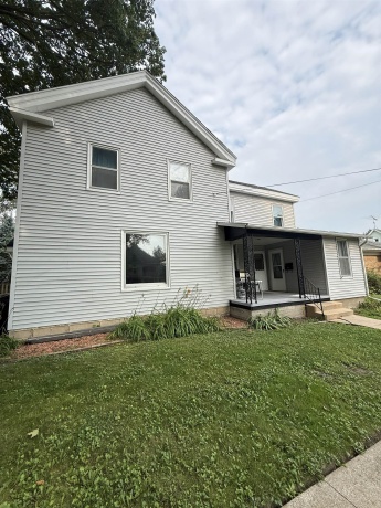 607 Jackson, MOUNT CARROLL, Illinois 61053, ,3 - 4 Units,For Sale,Jackson,202604912