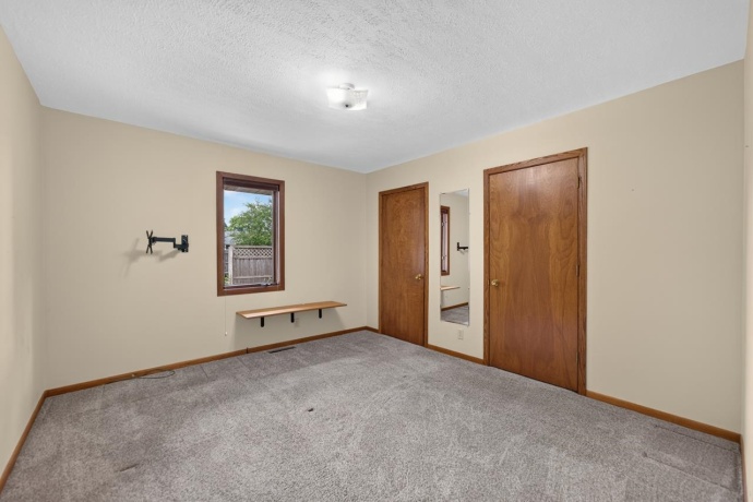 4930 MINNS, MACHESNEY PARK, Illinois 61115, 3 Bedrooms Bedrooms, ,2 BathroomsBathrooms,House,For Sale,MINNS,202604570