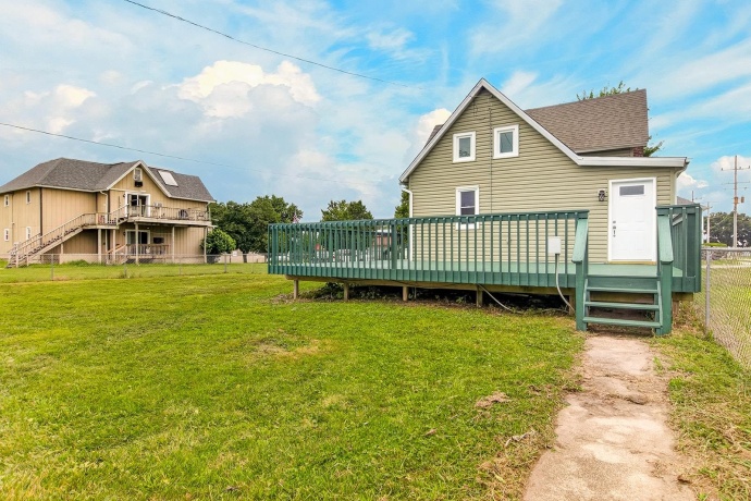 101 WEST, MONROE CENTER, Illinois 61052, 3 Bedrooms Bedrooms, ,1 BathroomBathrooms,House,For Sale,WEST,202604915