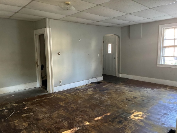 810 State, FREEPORT, Illinois 61032, 2 Bedrooms Bedrooms, ,1 BathroomBathrooms,House,For Sale,State,202604916