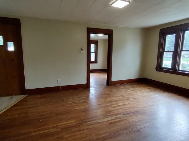 606 Perry, BELVIDERE, Illinois 61008, 3 Bedrooms Bedrooms, ,1 BathroomBathrooms,House,For Sale,Perry,202604923