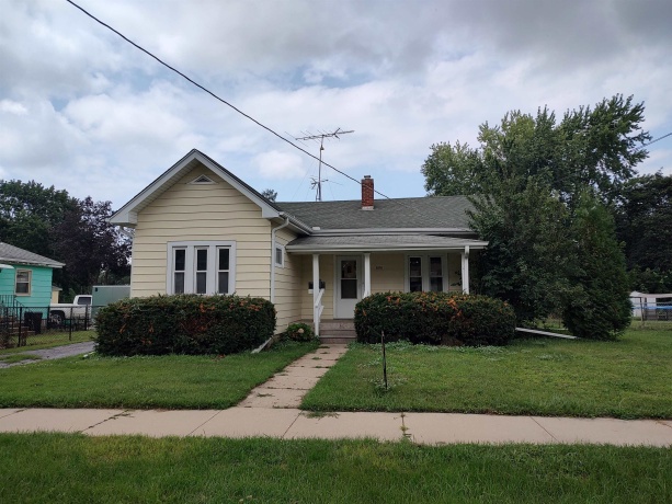 606 Perry, BELVIDERE, Illinois 61008, 3 Bedrooms Bedrooms, ,1 BathroomBathrooms,House,For Sale,Perry,202604923