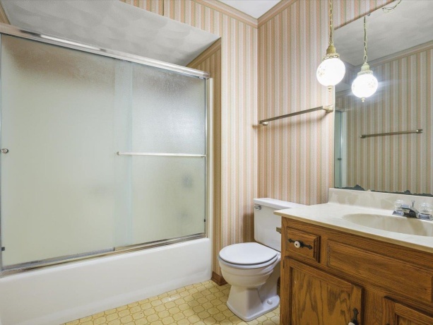 5431 Murphys, ROSCOE, Illinois 61073, 2 Bedrooms Bedrooms, ,2 BathroomsBathrooms,House,For Sale,Murphys,202604924