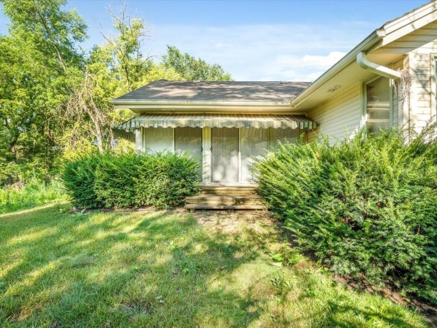 5431 Murphys, ROSCOE, Illinois 61073, 2 Bedrooms Bedrooms, ,2 BathroomsBathrooms,House,For Sale,Murphys,202604924