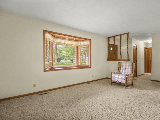 5431 Murphys, ROSCOE, Illinois 61073, 2 Bedrooms Bedrooms, ,2 BathroomsBathrooms,House,For Sale,Murphys,202604924