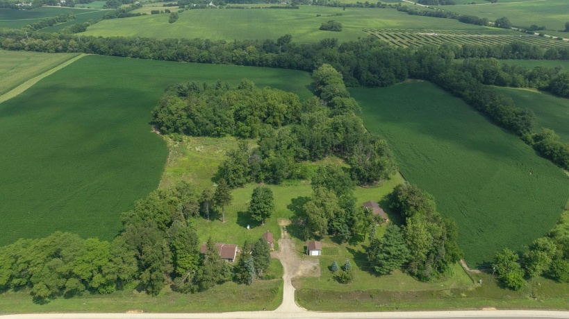 13855 State, PECATONICA, Illinois 61063, 2 Bedrooms Bedrooms, ,1 BathroomBathrooms,House,For Sale,State,202604925