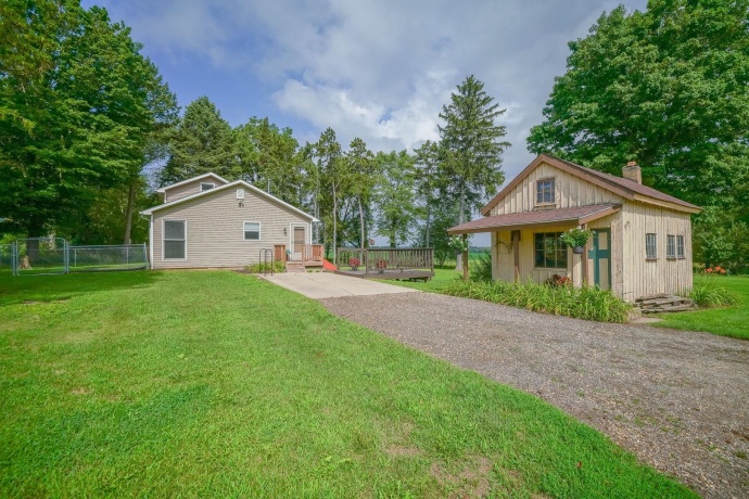 13855 State, PECATONICA, Illinois 61063, 2 Bedrooms Bedrooms, ,1 BathroomBathrooms,House,For Sale,State,202604925