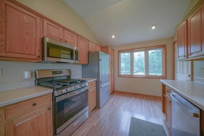 13855 State, PECATONICA, Illinois 61063, 2 Bedrooms Bedrooms, ,1 BathroomBathrooms,House,For Sale,State,202604925
