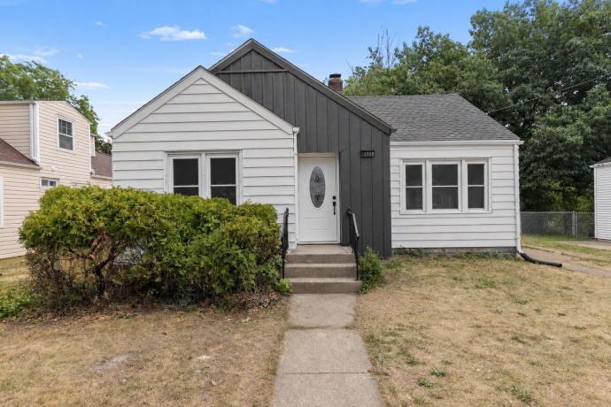 1719 Carney, ROCKFORD, Illinois 61103, 3 Bedrooms Bedrooms, ,1 BathroomBathrooms,House,For Sale,Carney,202604588