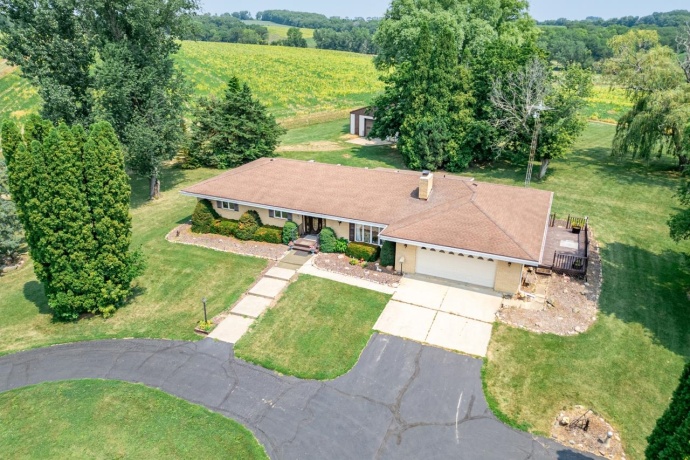 8251 QUAIL RIDGE, LEAF RIVER, Illinois 61047, 3 Bedrooms Bedrooms, ,3 BathroomsBathrooms,House,For Sale,QUAIL RIDGE,202604695