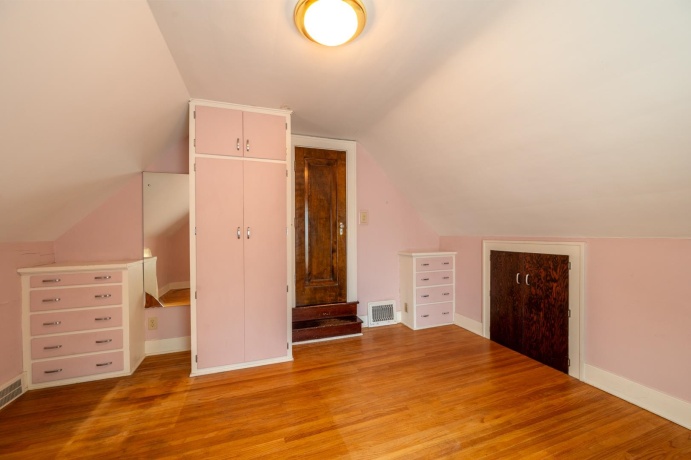 109 Main, MOUNT MORRIS, Illinois 61054, 3 Bedrooms Bedrooms, ,2 BathroomsBathrooms,House,For Sale,Main,202604928