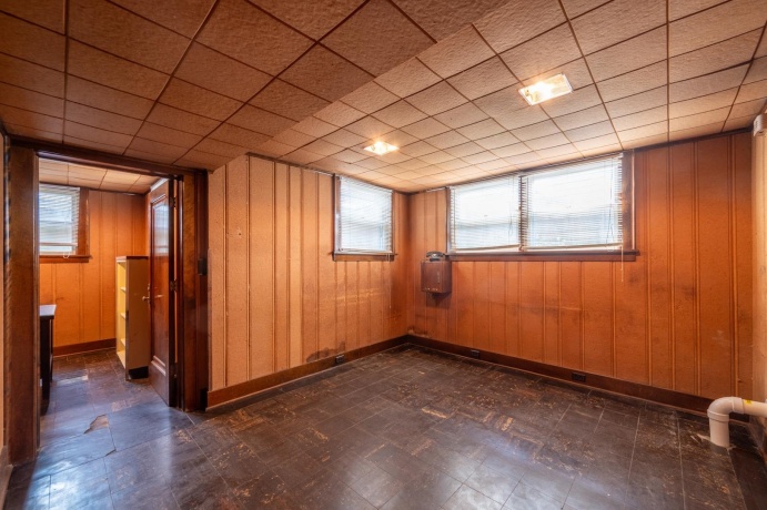 109 Main, MOUNT MORRIS, Illinois 61054, 3 Bedrooms Bedrooms, ,2 BathroomsBathrooms,House,For Sale,Main,202604928