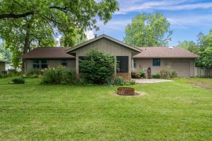 349 Sycamore, MACHESNEY PARK, Illinois 61115, 4 Bedrooms Bedrooms, ,3 BathroomsBathrooms,House,For Sale,Sycamore,202604929