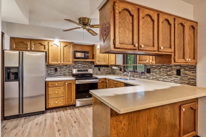 349 Sycamore, MACHESNEY PARK, Illinois 61115, 4 Bedrooms Bedrooms, ,3 BathroomsBathrooms,House,For Sale,Sycamore,202604929