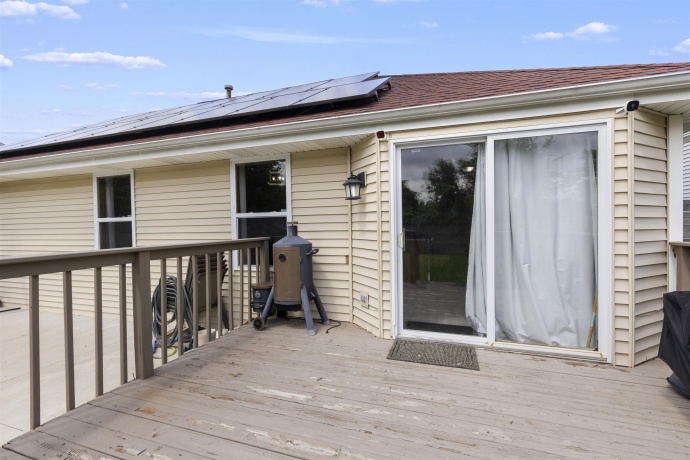 4193 Linden, ROCKFORD, Illinois 61109, 3 Bedrooms Bedrooms, ,2 BathroomsBathrooms,House,For Sale,Linden,202604931