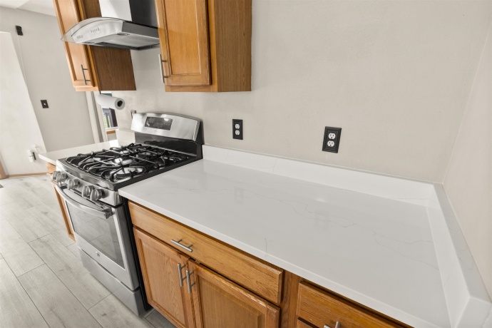 4193 Linden, ROCKFORD, Illinois 61109, 3 Bedrooms Bedrooms, ,2 BathroomsBathrooms,House,For Sale,Linden,202604931