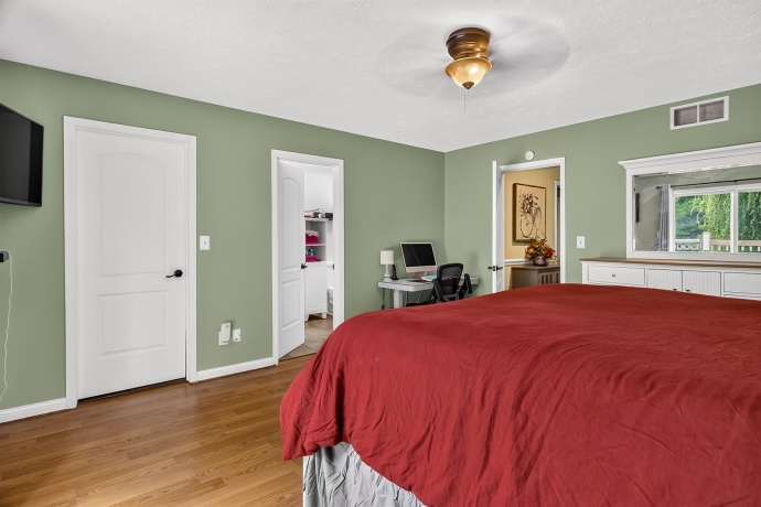 9289 Old Towne, ROSCOE, Illinois 61073, 4 Bedrooms Bedrooms, ,2 BathroomsBathrooms,House,For Sale,Old Towne,202604932