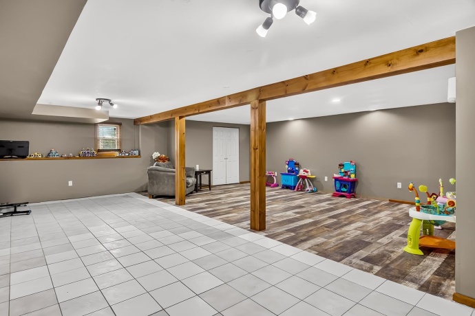 9289 Old Towne, ROSCOE, Illinois 61073, 4 Bedrooms Bedrooms, ,2 BathroomsBathrooms,House,For Sale,Old Towne,202604932