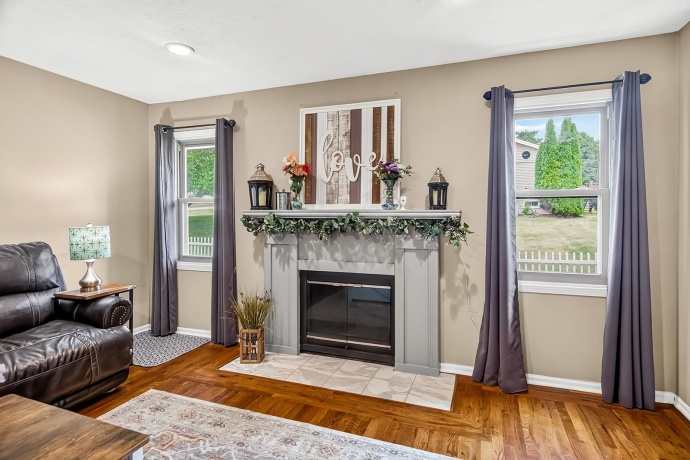 9289 Old Towne, ROSCOE, Illinois 61073, 4 Bedrooms Bedrooms, ,2 BathroomsBathrooms,House,For Sale,Old Towne,202604932
