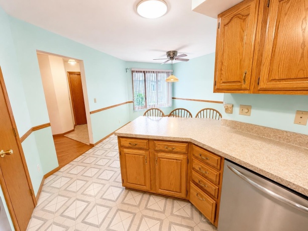 1285 Brandywine, ROCKFORD, Illinois 61103, 2 Bedrooms Bedrooms, ,2 BathroomsBathrooms,Condominium,For Sale,Brandywine,202604933