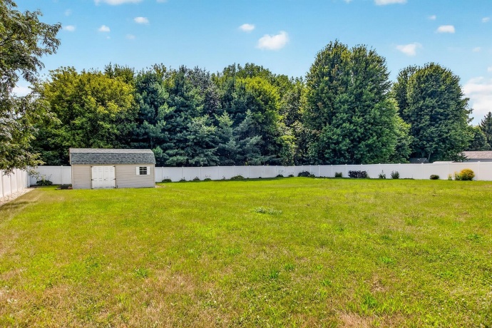 6439 Prairie Flower, ROSCOE, Illinois 61073, 4 Bedrooms Bedrooms, ,2 BathroomsBathrooms,House,For Sale,Prairie Flower,202604934