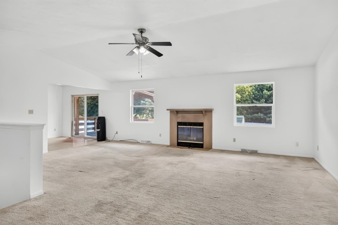 6439 Prairie Flower, ROSCOE, Illinois 61073, 4 Bedrooms Bedrooms, ,2 BathroomsBathrooms,House,For Sale,Prairie Flower,202604934