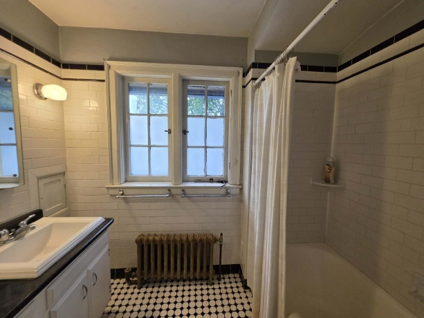 2602 State, ROCKFORD, Illinois 61107, 4 Bedrooms Bedrooms, ,2 BathroomsBathrooms,House,For Sale,State,202604938