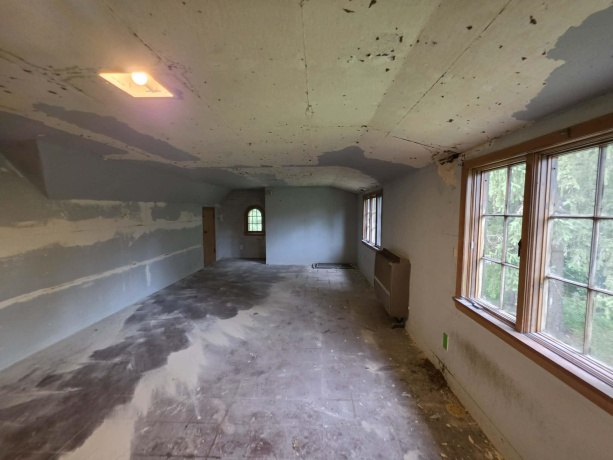 2602 State, ROCKFORD, Illinois 61107, 4 Bedrooms Bedrooms, ,2 BathroomsBathrooms,House,For Sale,State,202604938