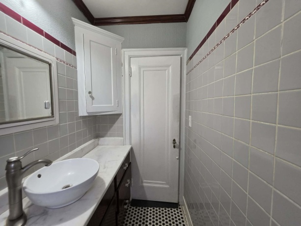 2602 State, ROCKFORD, Illinois 61107, 4 Bedrooms Bedrooms, ,2 BathroomsBathrooms,House,For Sale,State,202604938