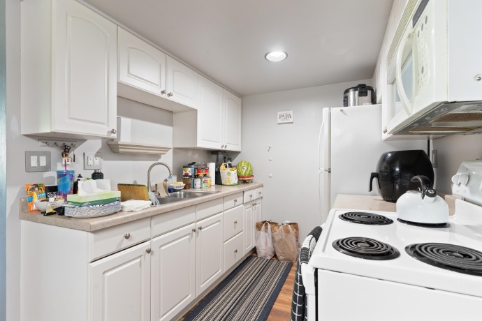 220 Bienterra, ROCKFORD, Illinois 61107, 2 Bedrooms Bedrooms, ,2 BathroomsBathrooms,Condominium,For Sale,Bienterra,202604941