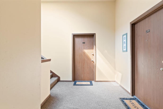 220 Bienterra, ROCKFORD, Illinois 61107, 2 Bedrooms Bedrooms, ,2 BathroomsBathrooms,Condominium,For Sale,Bienterra,202604941
