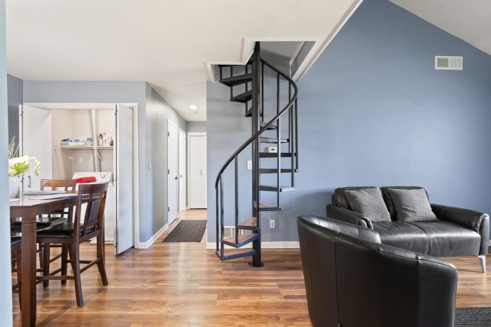 220 Bienterra, ROCKFORD, Illinois 61107, 2 Bedrooms Bedrooms, ,2 BathroomsBathrooms,Condominium,For Sale,Bienterra,202604941