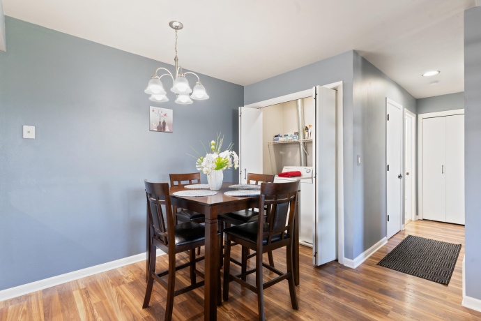 220 Bienterra, ROCKFORD, Illinois 61107, 2 Bedrooms Bedrooms, ,2 BathroomsBathrooms,Condominium,For Sale,Bienterra,202604941