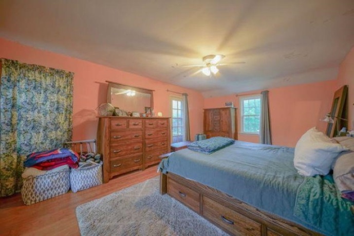 1205 6th, ROCHELLE, Illinois 61068, 4 Bedrooms Bedrooms, ,1 BathroomBathrooms,House,For Sale,6th,202604944