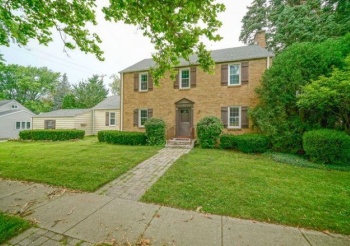 1205 6th, ROCHELLE, Illinois 61068, 4 Bedrooms Bedrooms, ,1 BathroomBathrooms,House,For Sale,6th,202604944