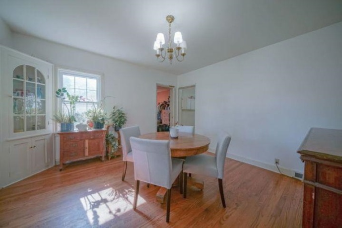 1205 6th, ROCHELLE, Illinois 61068, 4 Bedrooms Bedrooms, ,1 BathroomBathrooms,House,For Sale,6th,202604944