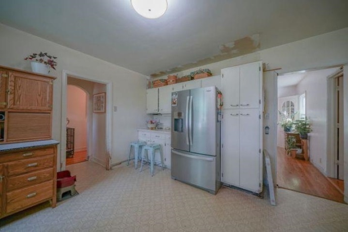 1205 6th, ROCHELLE, Illinois 61068, 4 Bedrooms Bedrooms, ,1 BathroomBathrooms,House,For Sale,6th,202604944