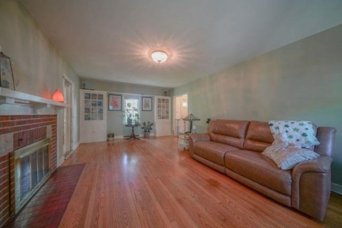 1205 6th, ROCHELLE, Illinois 61068, 4 Bedrooms Bedrooms, ,1 BathroomBathrooms,House,For Sale,6th,202604944