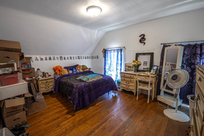 137 Summit, ROCKFORD, Illinois 61107, 2 Bedrooms Bedrooms, ,2 BathroomsBathrooms,House,For Sale,Summit,202604948