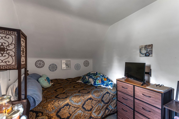 137 Summit, ROCKFORD, Illinois 61107, 2 Bedrooms Bedrooms, ,2 BathroomsBathrooms,House,For Sale,Summit,202604948