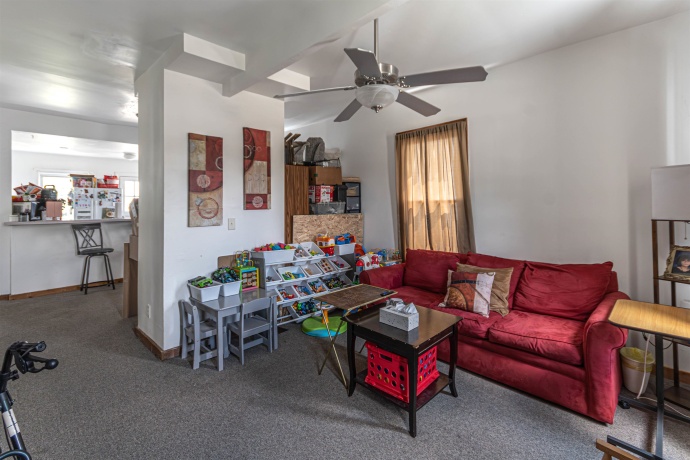 137 Summit, ROCKFORD, Illinois 61107, 2 Bedrooms Bedrooms, ,2 BathroomsBathrooms,House,For Sale,Summit,202604948