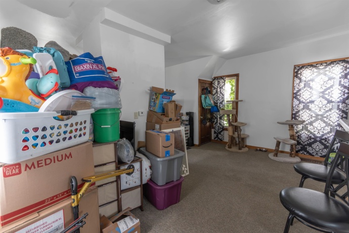 137 Summit, ROCKFORD, Illinois 61107, 2 Bedrooms Bedrooms, ,2 BathroomsBathrooms,House,For Sale,Summit,202604948