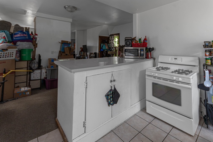 137 Summit, ROCKFORD, Illinois 61107, 2 Bedrooms Bedrooms, ,2 BathroomsBathrooms,House,For Sale,Summit,202604948