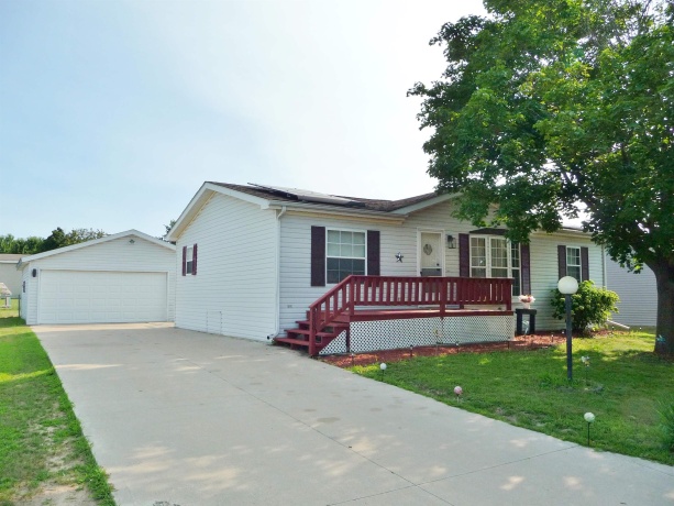 5509 Heartwood Lane, ROSCOE, Illinois 61073, 3 Bedrooms Bedrooms, ,2 BathroomsBathrooms,House,For Sale,Heartwood Lane,202604949