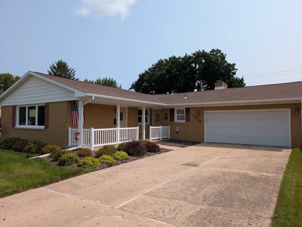 1358 Empire, FREEPORT, Illinois 61032, 3 Bedrooms Bedrooms, ,2 BathroomsBathrooms,House,For Sale,Empire,202604950