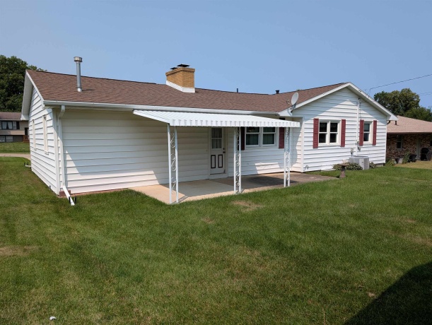1358 Empire, FREEPORT, Illinois 61032, 3 Bedrooms Bedrooms, ,2 BathroomsBathrooms,House,For Sale,Empire,202604950