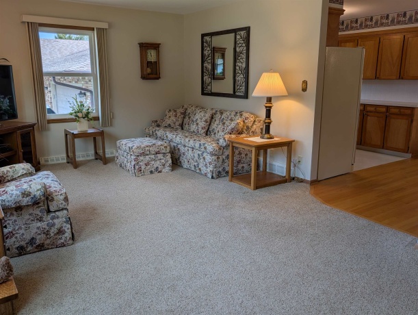 1358 Empire, FREEPORT, Illinois 61032, 3 Bedrooms Bedrooms, ,2 BathroomsBathrooms,House,For Sale,Empire,202604950